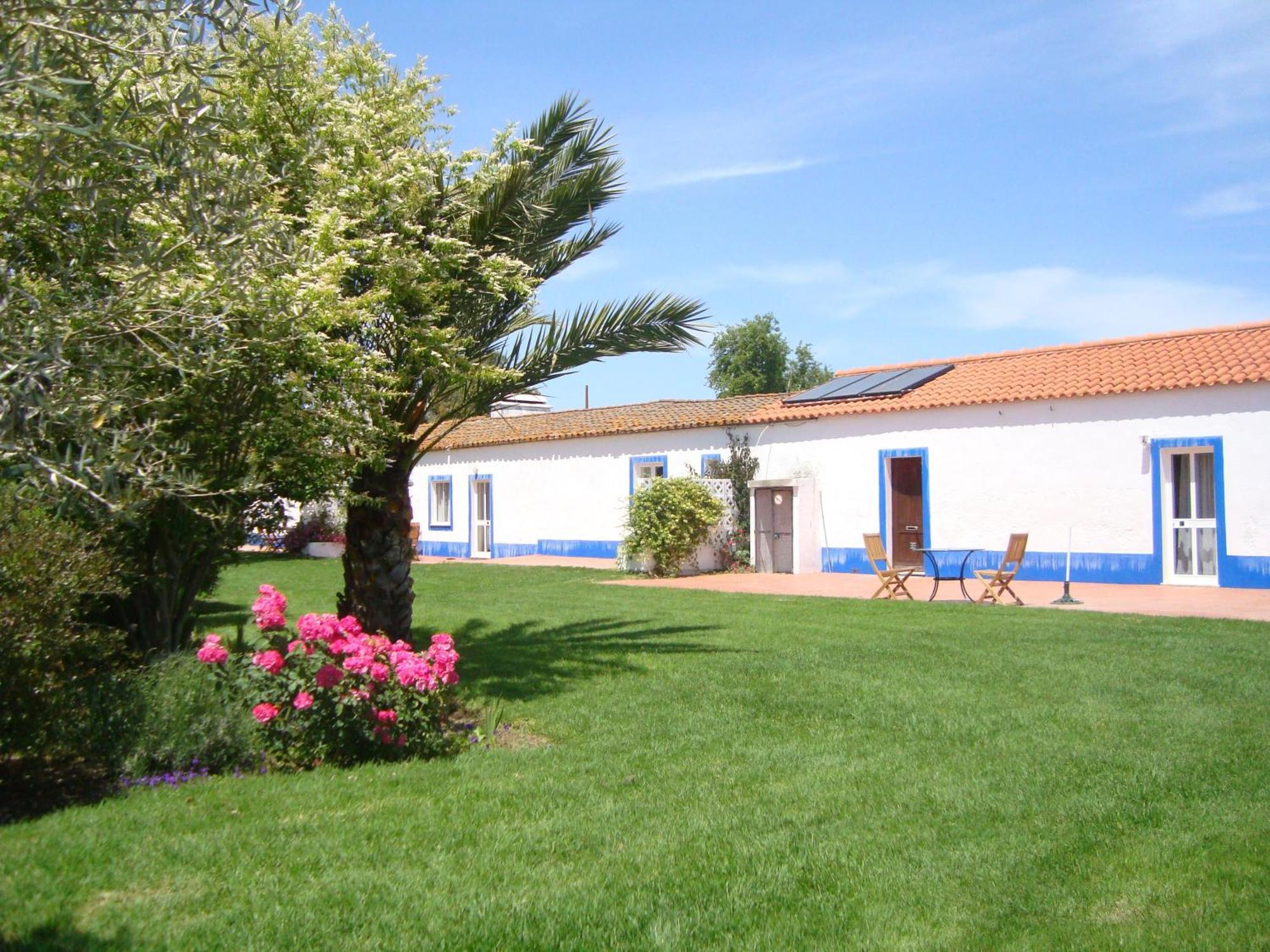 Monte Da Serralheira Agro Turismo Эвора Экстерьер фото